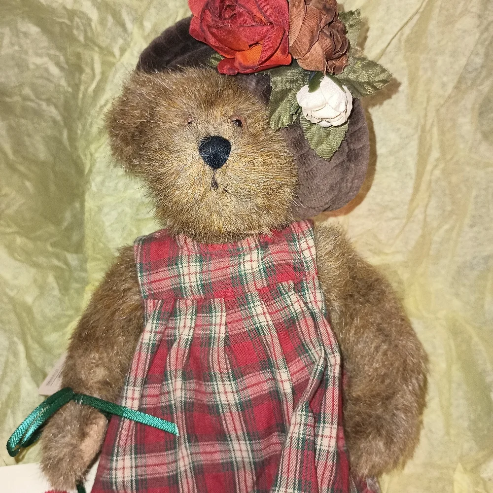 BOYD'S INVESTMENT COLLECTION - Picture 7 of 8